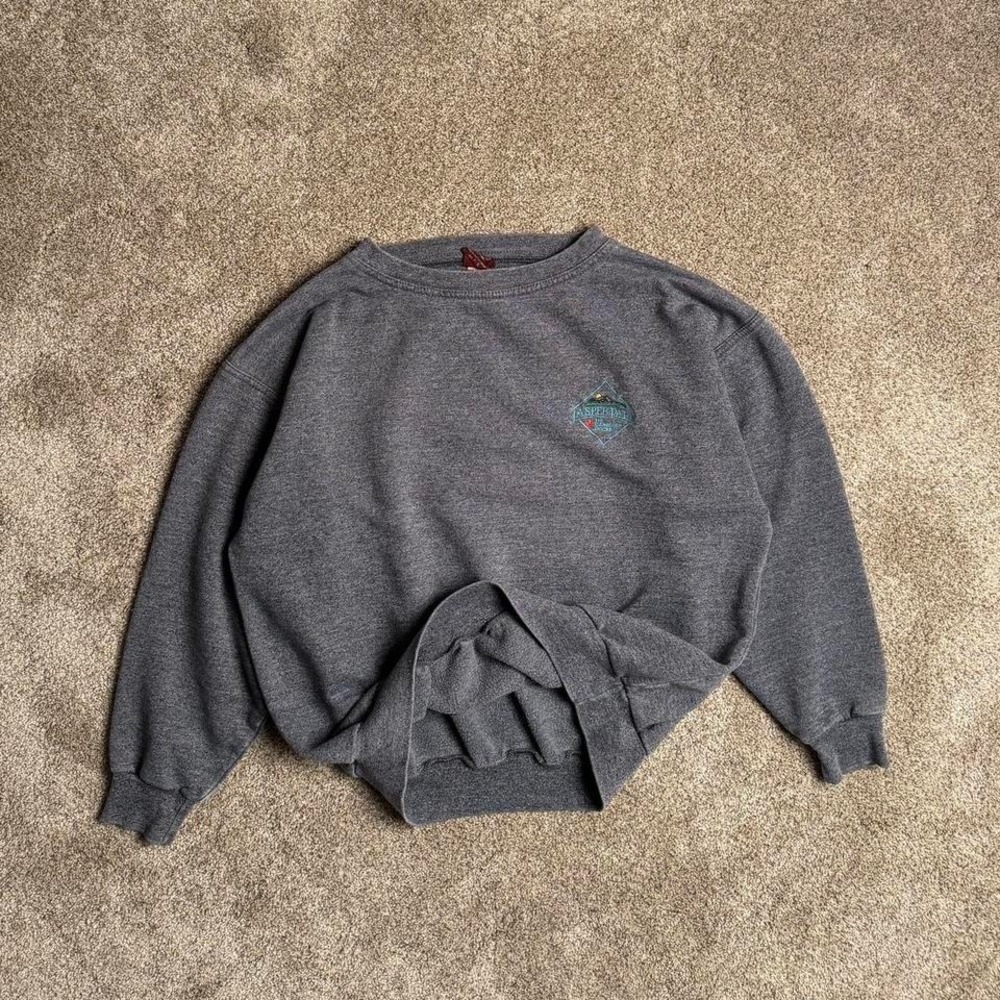 JASPER PARK SWEATSHIRT